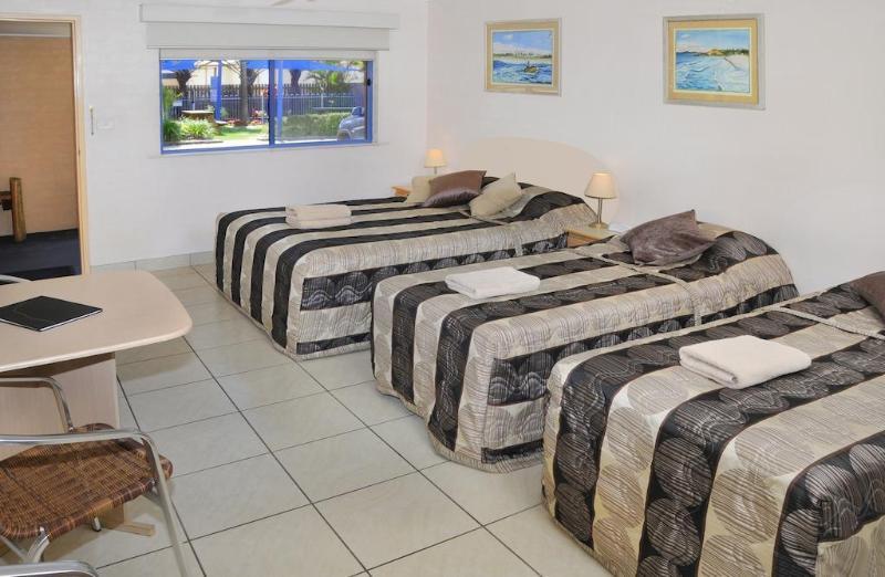 Twin Pines 3* Yamba