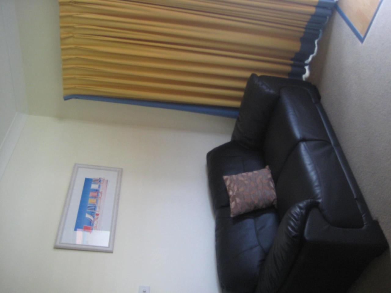Motel Surf 4*