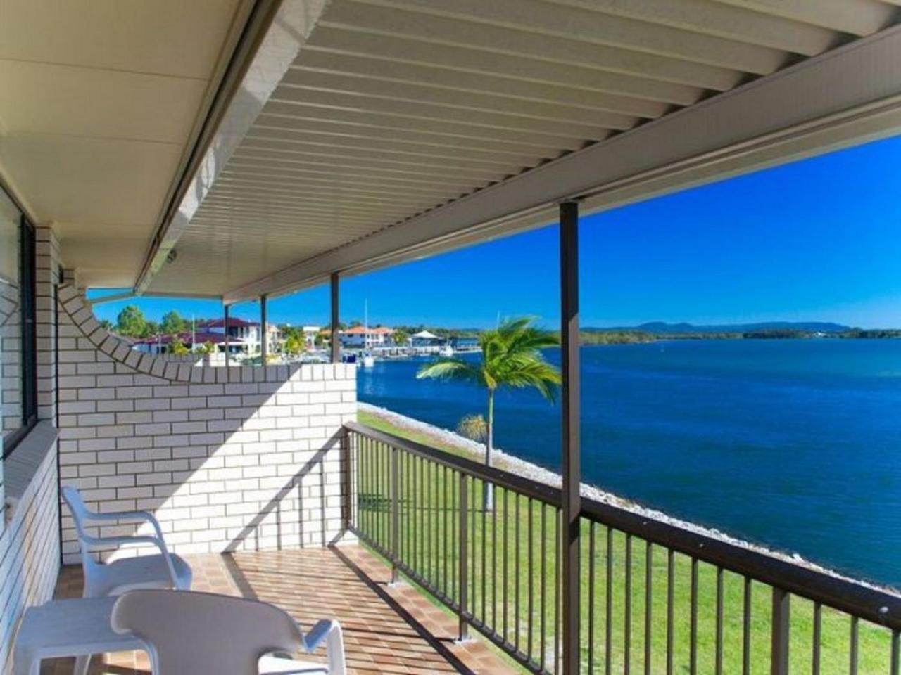 Peninsula Court 6 - Ljhooker Yamba