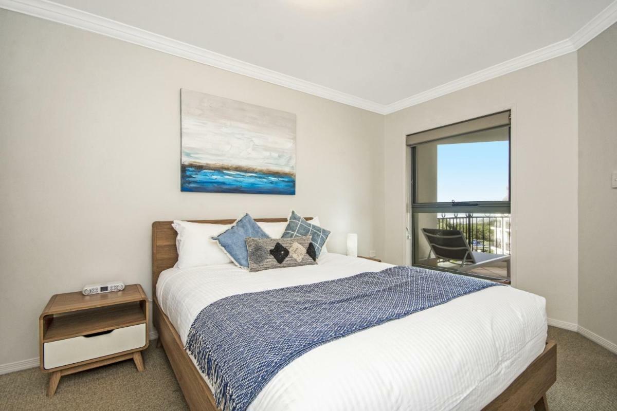 Breakers 2 12 - Ljhooker Apartment