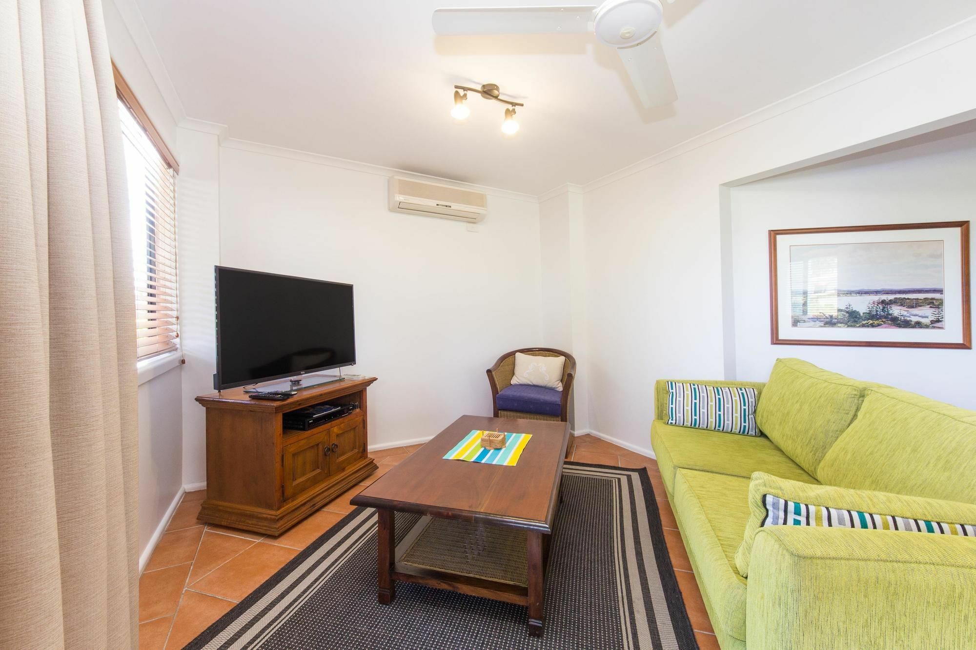 Clubyamba Luxury Hilltop Apartment Yamba