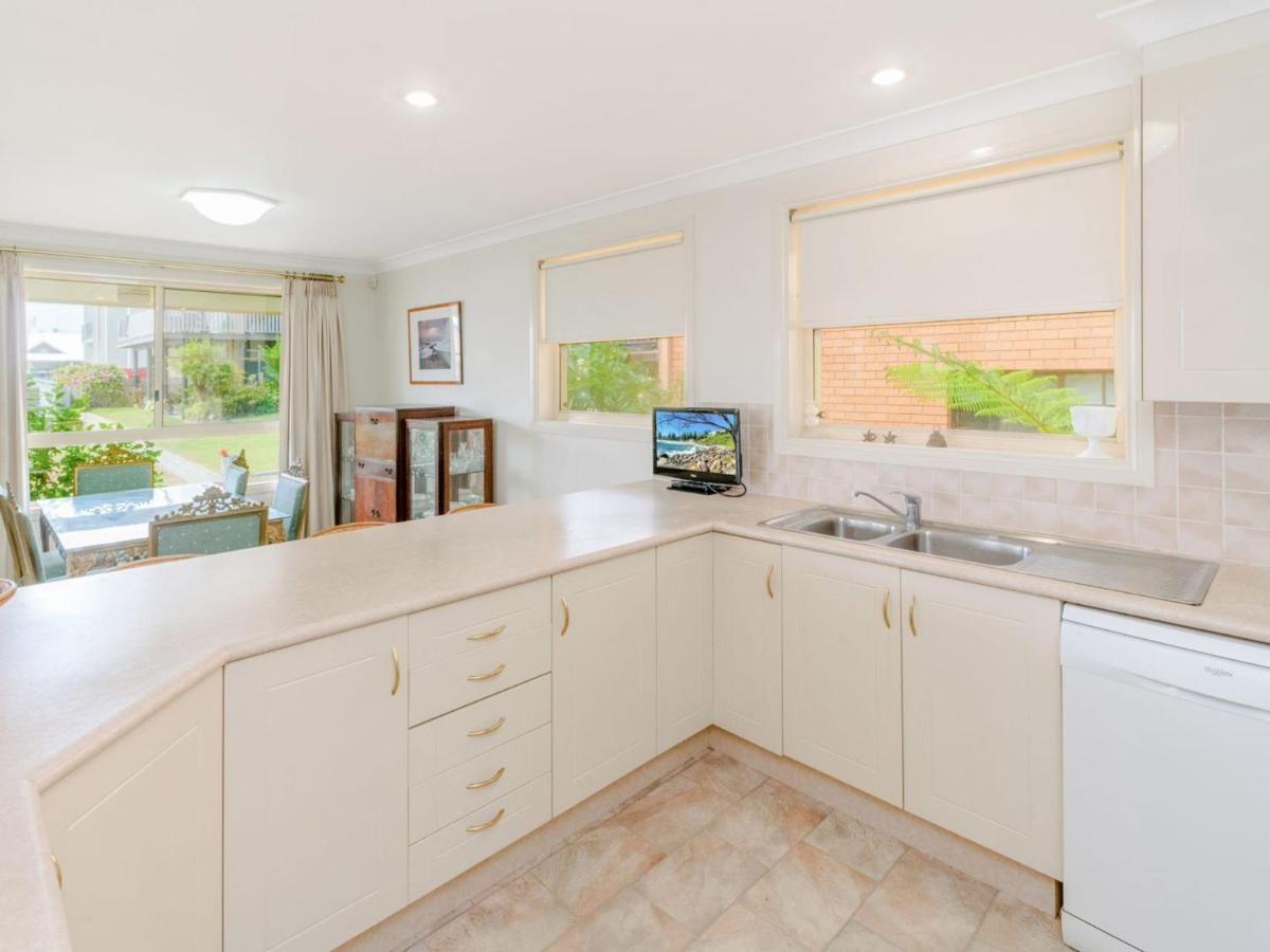 Holiday home Shellcot