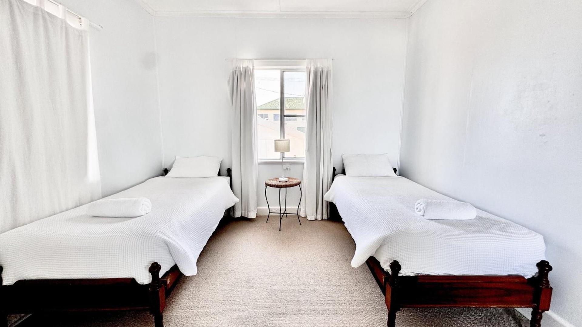 Holiday home Redgate Beach House *