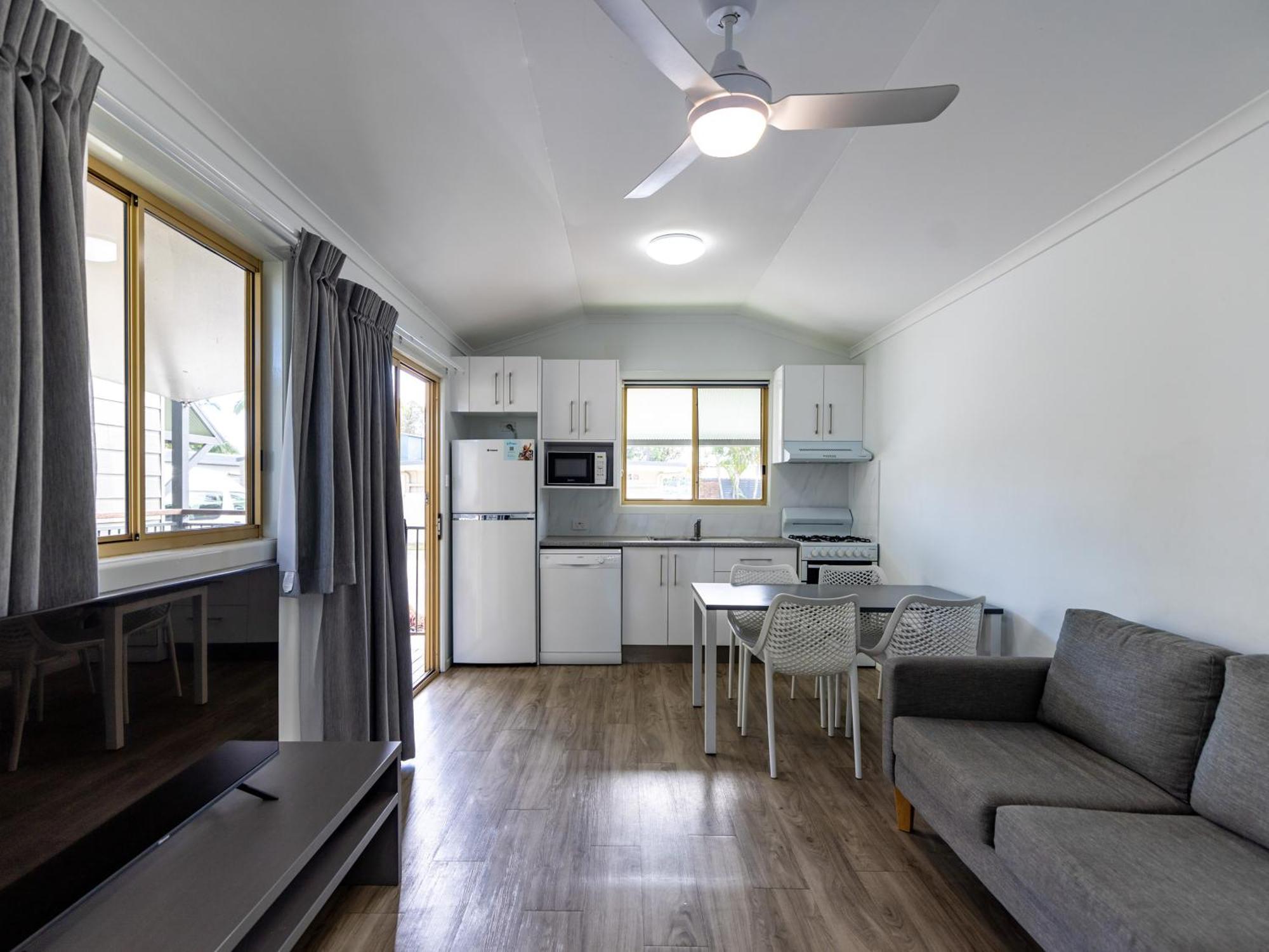 Holiday park Nrma Blue Dolphin 4*