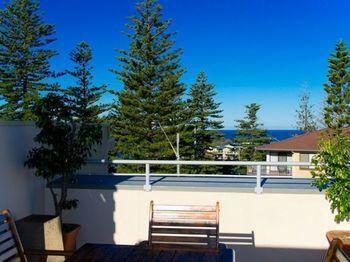 Hotel Seaspray Apartments 4*